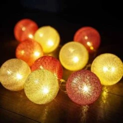 Lichtslinger Cotton Balls 8 Cm - Wit/roos 7 Lichtslinger Cotton Balls 8 Cm - Wit/roos -Oasis Winkel 1615192388 3 600