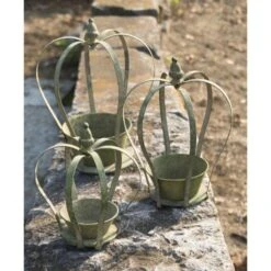 ESSCHERT DESIGN Pothouders Kroon - Aged Metal - Set Van 3 Stuks 9 ESSCHERT DESIGN Pothouders Kroon - Aged Metal - Set Van 3 Stuks -Oasis Winkel sierpotten kroon aged metal 1484066483 1 600